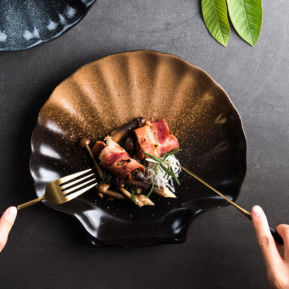 Japanese-style Porcelain Plates - Seashell